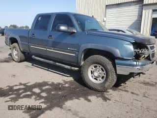 2007 Chevrolet Silverado 1500HD LT2 с VIN 1GCGK13U17F143561, выставлен на аукционе Copart как лот 70620725 с пробегом 140 242 миль миль и Списание • Salvage title. История ставок и продаж доступна на DreamBid. Изображение 4.