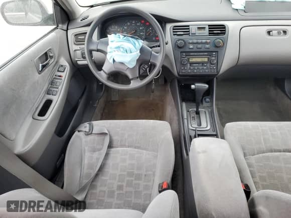 2001 Honda Accord EX z VIN 1HGCG56641A148327, wystawiony jako Copart lot #56532165 z przebiegiem 219 127 mil mil oraz Czysty tytuł • Clean title. Historia ofert i sprzedaży dostępna na DreamBid. Obrazek 8.