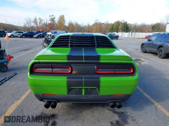 ✅ 2017 Dodge Challenger GT • VIN: 2C3CDZGG3HH555724 • Lot: 43612781. Listed on IAAI with 47,721 mi. Free auction sales archive from the USA and detailed vehicle history report at DreamBid. Image 17.