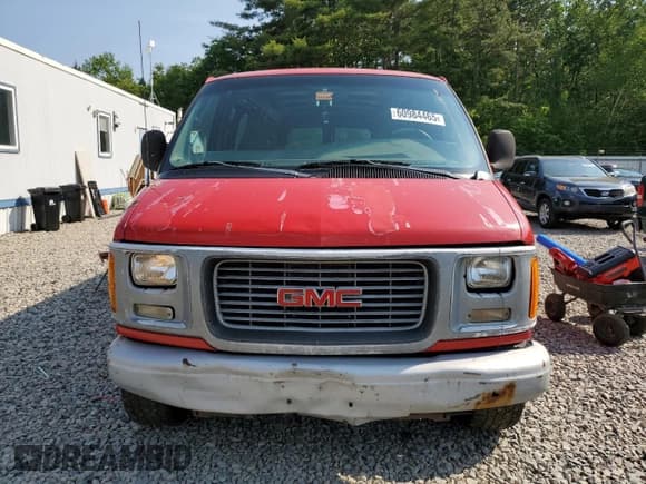 ✅ 2000 GMC Savana • VIN: 1GTHG39RXY1161558 • Лот: 60984465. Опубликован ранее на Copart с пробегом 192 034 миль. Бесплатный доступ к архиву аукционных продаж из США и подробный отчёт об истории автомобиля на DreamBid. Изображение 5.