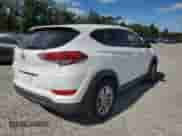 2017 Hyundai Tucson SE с VIN KM8J23A4XHU402674, выставлен на аукционе Copart как лот 86790075 с пробегом 86 968 миль миль и Списание • Salvage title. История ставок и продаж доступна на DreamBid. Изображение 3.