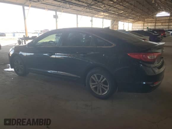 2015 Hyundai Sonata SE с VIN 5NPE24AF7FH151343, выставлен на аукционе Copart как лот 82783555 с пробегом 143 667 миль миль и Списание • Salvage title. История ставок и продаж доступна на DreamBid. Изображение 2.