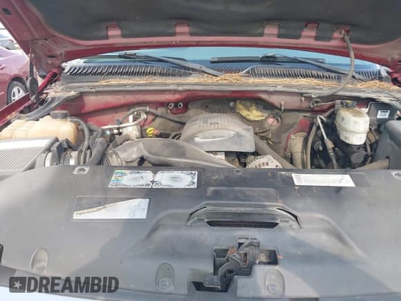 ✅ 2005 GMC Sierra 2500HD SLT • VIN: 1GTHK23U45F802871 • Lot: 42928403. Listed on IAAI with 304,156 mi. Free auction sales archive from the USA and detailed vehicle history report at DreamBid. Image 10.