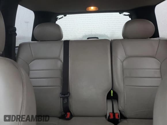 ✅ 2004 Jeep Liberty Limited • VIN: 1J4GL58KX4W291211 • Lot: 85846974. Wystawiony na Copart z przebiegiem 257 006 mil. Bezpłatny archiwum sprzedaży aukcyjnych z USA i szczegółowy raport historii pojazdu na DreamBid. Zdjęcie 10.