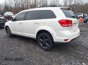 ✅ 2019 Dodge Journey SE • VIN: 3C4PDCBB2KT863519 • Lot: 43807326. Wystawiony na IAAI z przebiegiem 61 192 mil. Bezpłatny archiwum sprzedaży aukcyjnych z USA i szczegółowy raport historii pojazdu na DreamBid. Zdjęcie 3.