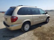 ✅ 2001 Chrysler Town & Country LXi • VIN: 2C8GP54LX1R189774 • Lot: 60021345. Wystawiony na Copart z przebiegiem 127 992 mil. Bezpłatny archiwum sprzedaży aukcyjnych z USA i szczegółowy raport historii pojazdu na DreamBid. Zdjęcie 3.