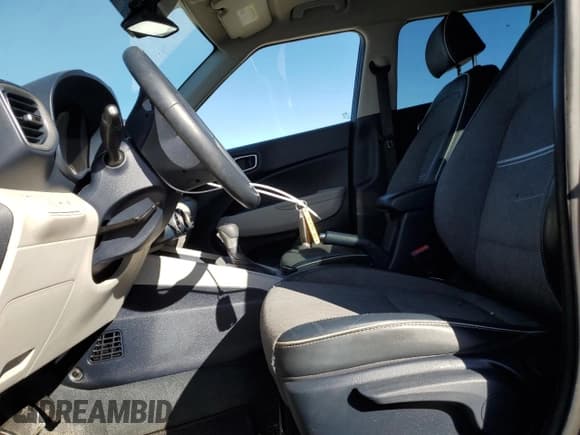 ✅ 2021 Hyundai Venue SEL • VIN: KMHRC8A30MU088614 • Lot: 80935714. Listed on Copart with 50,506 mi. Free auction sales archive from the USA and detailed vehicle history report at DreamBid. Image 7.