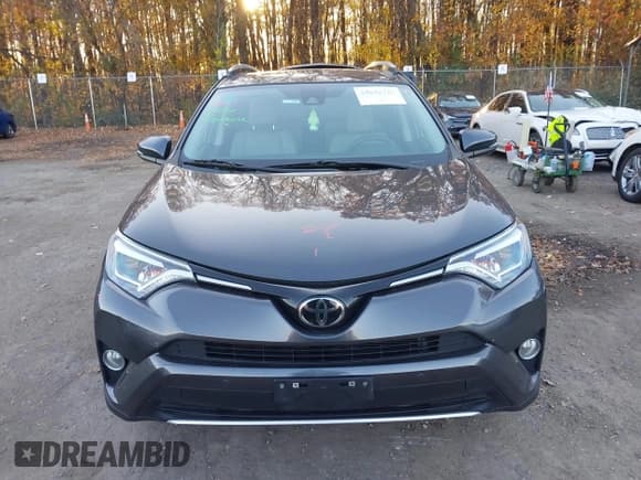 ✅ 2016 Toyota RAV4 Limited • VIN: 2T3DFREV3GW483630 • Lot: 43642425. Listed on IAAI with 98,785 mi. Free auction sales archive from the USA and detailed vehicle history report at DreamBid. Image 12.