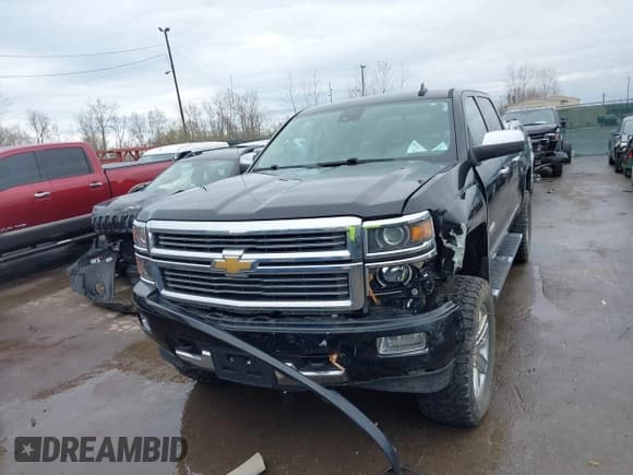 ✅ 2015 Chevrolet Silverado 1500 High Country • VIN: 3GCUKTEJ3FG487021 • Лот: 41888034. Опубликован ранее на IAAI с пробегом 251 406 миль. Бесплатный доступ к архиву аукционных продаж из США и подробный отчёт об истории автомобиля на DreamBid. Изображение 12.