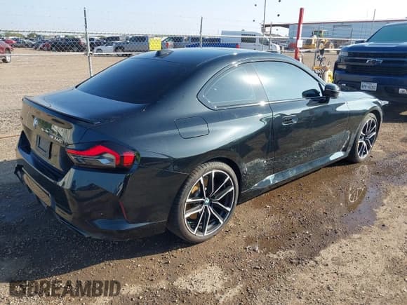 ✅ 2024 BMW 2 Series M240i xDrive • VIN: 3MW53CM05R8E02296 • Lot: 41190453. Listed on IAAI with 8,809 mi. Free auction sales archive from the USA and detailed vehicle history report at DreamBid. Image 4.