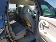 ✅ 2011 Chevrolet Traverse LS • VIN: 1GNKREEDXBJ412194 • Lot: 43304374. Wystawiony na IAAI z przebiegiem 187 234 mil. Bezpłatny archiwum sprzedaży aukcyjnych z USA i szczegółowy raport historii pojazdu na DreamBid. Zdjęcie 8.