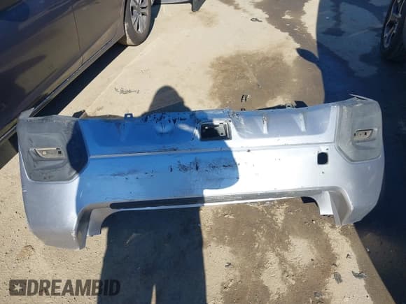 ✅ 2014 Subaru Crosstrek Premium • VIN: JF2GPAVC8E8276228 • Lot: 43868768. Listed on IAAI with 117,533 mi. Free auction sales archive from the USA and detailed vehicle history report at DreamBid. Image 12.