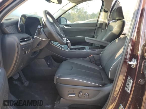 ✅ 2024 Hyundai Palisade Limited • VIN: KM8R54GE0RU730574 • Лот: 74010614. Опубликован ранее на Copart с пробегом Не указан. Бесплатный доступ к архиву аукционных продаж из США и подробный отчёт об истории автомобиля на DreamBid. Изображение 7.