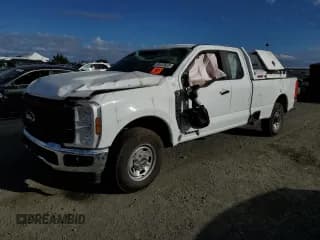 ✅ 2025 Ford F-250 • VIN: 1FT8X2AT1SEC03343 • Lot: 84432625. Listed on Copart with 8,792 mi. Free auction sales archive from the USA and detailed vehicle history report at DreamBid. Image 1.