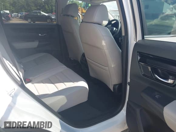 ✅ 2025 Honda CR-V EX-L • VIN: 2HKRS4H76SH455922 • Lot: 43054441. Listed on IAAI with 7,461 mi. Free auction sales archive from the USA and detailed vehicle history report at DreamBid. Image 8.