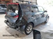 ✅ 2020 Kia Soul S • VIN: KNDJ23AU0L7083796 • Lot: 42543934. Listed on IAAI with 56,103 mi. Free auction sales archive from the USA and detailed vehicle history report at DreamBid. Image 4.