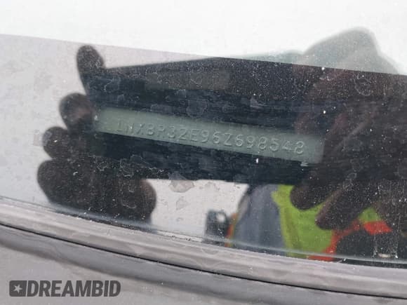 ✅ 2006 Toyota Corolla CE • VIN: 1NXBR32E96Z698548 • Lot: 42393175. Listed on IAAI with 167,626 mi. Free auction sales archive from the USA and detailed vehicle history report at DreamBid. Image 9.