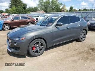 ✅ 2017 Maserati Levante • VIN: ZN661XUL0HX238601 • Lot: 68050035. Wystawiony na Copart z przebiegiem Nie podano. Bezpłatny archiwum sprzedaży aukcyjnych z USA i szczegółowy raport historii pojazdu na DreamBid. Zdjęcie 1.