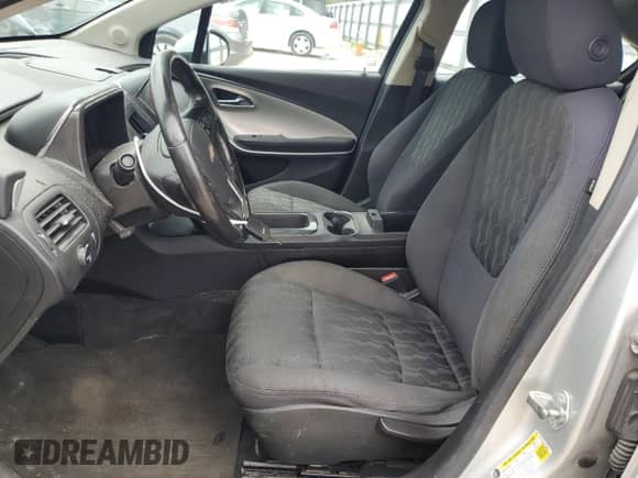 2014 Chevrolet Volt z VIN 1G1RE6E43EU168487, wystawiony jako Copart lot #60596404 z przebiegiem 174 308 mil mil oraz Czysty tytuł • Clean title. Historia ofert i sprzedaży dostępna na DreamBid. Obrazek 7.