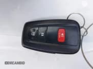 ✅ 2021 Toyota Prius L Eco • VIN: JTDKAMFU5M3146454 • Lot: 43462876. Wystawiony na IAAI z przebiegiem 93 810 mil. Bezpłatny archiwum sprzedaży aukcyjnych z USA i szczegółowy raport historii pojazdu na DreamBid. Zdjęcie 11.