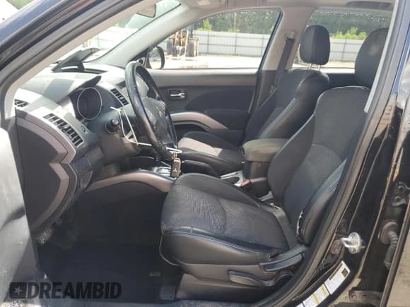 ✅ 2009 Mitsubishi Outlander SE • VIN: JA4LS31W89Z006160 • Lot: 68736595. Listed on Copart with 72,719 mi. Free auction sales archive from the USA and detailed vehicle history report at DreamBid. Image 7.