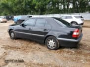 ✅ 1999 Mercedes-Benz C 230/260/280/320 • VIN: WDBHA24G2XA793372 • Lot: 70006645. Wystawiony na Copart z przebiegiem 84 517 mil. Bezpłatny archiwum sprzedaży aukcyjnych z USA i szczegółowy raport historii pojazdu na DreamBid. Zdjęcie 2.