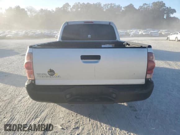 ✅ 2006 Toyota Tacoma • VIN: 5TETX22N76Z153089 • Lot: 92306175. Listed on Copart with 217,461 mi. Free auction sales archive from the USA and detailed vehicle history report at DreamBid. Image 6.