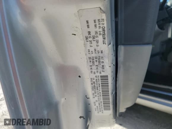 ✅ 2008 Chrysler PT Cruiser • VIN: 3A8FY48B38T213760 • Лот: 91317325. Опубликован ранее на Copart с пробегом 179 684 миль. Бесплатный доступ к архиву аукционных продаж из США и подробный отчёт об истории автомобиля на DreamBid. Изображение 12.