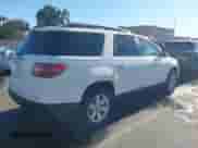 2008 Saturn Outlook XR z VIN 5GZER23798J200220, wystawiony jako IAAI lot #43607225 z przebiegiem 169 658 mil mil oraz . Historia ofert i sprzedaży dostępna na DreamBid. Obrazek 4.