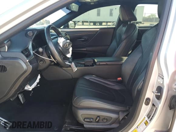 ✅ 2020 Lexus ES 350 F Sport • VIN: 58AGZ1B15LU072992 • Лот: 57605235. Опубликован ранее на Copart с пробегом 56 473 миль. Бесплатный доступ к архиву аукционных продаж из США и подробный отчёт об истории автомобиля на DreamBid. Изображение 7.