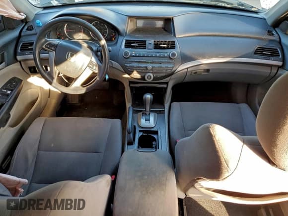 ✅ 2011 Honda Accord LX • VIN: 1HGCP2F39BA138575 • Lot: 95493535. Listed on Copart with 119,892 mi. Free auction sales archive from the USA and detailed vehicle history report at DreamBid. Image 8.