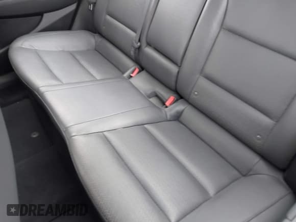 ✅ 2017 Hyundai Elantra SE • VIN: KMHD84LF2HU074344 • Lot: 43466259. Wystawiony na IAAI z przebiegiem 191 346 mil. Bezpłatny archiwum sprzedaży aukcyjnych z USA i szczegółowy raport historii pojazdu na DreamBid. Zdjęcie 8.