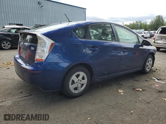 ✅ 2010 Toyota Prius II • VIN: JTDKN3DU4A1239507 • Lot: 65624115. Listed on Copart with 101,295 mi. Free auction sales archive from the USA and detailed vehicle history report at DreamBid. Image 3.