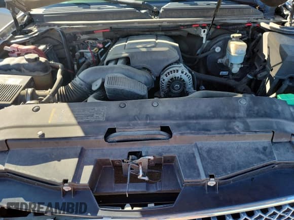 ✅ 2008 Chevrolet Tahoe 3LT • VIN: 1GNFC13048R208951 • Lot: 90874485. Listed on Copart with 229,288 mi. Free auction sales archive from the USA and detailed vehicle history report at DreamBid. Image 11.