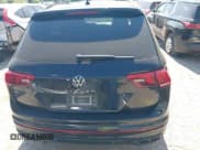 ✅ 2023 Volkswagen Tiguan SE R-Line Black • VIN: 3VVCB7AX3PM116622 • Лот: 42564070. Опубликован ранее на IAAI с пробегом 60 539 миль. Бесплатный доступ к архиву аукционных продаж из США и подробный отчёт об истории автомобиля на DreamBid. Изображение 16.