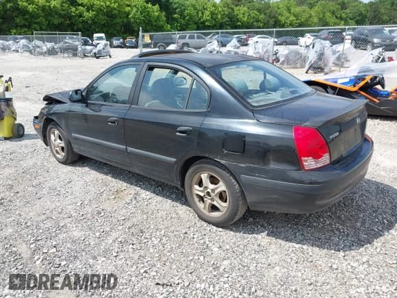 ✅ 2005 Hyundai Elantra GLS • VIN: KMHDN46D05U116895 • Lot: 42345616. Wystawiony na IAAI z przebiegiem 292 340 mil. Bezpłatny archiwum sprzedaży aukcyjnych z USA i szczegółowy raport historii pojazdu na DreamBid. Zdjęcie 3.