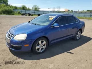 ✅ 2009 Volkswagen Jetta SE • VIN: 3VWRM71K49M149782 • Lot: 58998155. Listed on Copart with 199,981 mi. Free auction sales archive from the USA and detailed vehicle history report at DreamBid. Image 1.