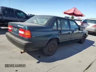 ✅ 1994 Volvo 900 • VIN: YV1JS8615R1180199 • Lot: 76126714. Wystawiony na Copart z przebiegiem 131 713 mil. Bezpłatny archiwum sprzedaży aukcyjnych z USA i szczegółowy raport historii pojazdu na DreamBid. Zdjęcie 3.