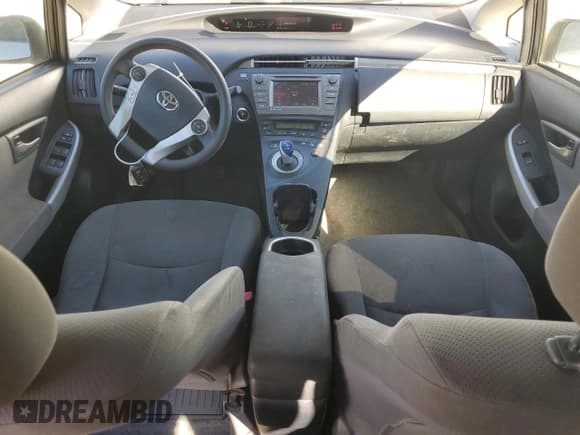 ✅ 2012 Toyota Prius • VIN: JTDKN3DPXC3027938 • Lot: 90132205. Wystawiony na Copart z przebiegiem 211 477 mil. Bezpłatny archiwum sprzedaży aukcyjnych z USA i szczegółowy raport historii pojazdu na DreamBid. Zdjęcie 8.