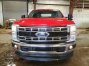 ✅ 2024 Ford F-250 • VIN: 1FT8X2BN5REE73413 • Lot: 49548495. Wystawiony na Copart z przebiegiem 2 900 mil. Bezpłatny archiwum sprzedaży aukcyjnych z USA i szczegółowy raport historii pojazdu na DreamBid. Zdjęcie 5.