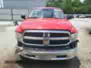 2024 Ram 1500 SLT z VIN 1C6RR6GG4RS142881, wystawiony jako Copart lot #61155935 z przebiegiem 26 046 mil mil oraz Czysty tytuł • Clean title. Historia ofert i sprzedaży dostępna na DreamBid. Obrazek 5.
