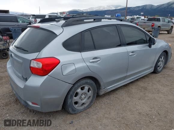 ✅ 2014 Subaru Impreza Special Sports Limited • VIN: JF1GPAR60E8235276 • Lot: 43395916. Wystawiony na IAAI z przebiegiem 120 614 mil. Bezpłatny archiwum sprzedaży aukcyjnych z USA i szczegółowy raport historii pojazdu na DreamBid. Zdjęcie 4.