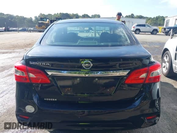 2017 Nissan Sentra SR с VIN 3N1AB7AP4HY292274, выставлен на аукционе IAAI как лот 43286251 с пробегом 53 341 миль миль и . История ставок и продаж доступна на DreamBid. Изображение 16.