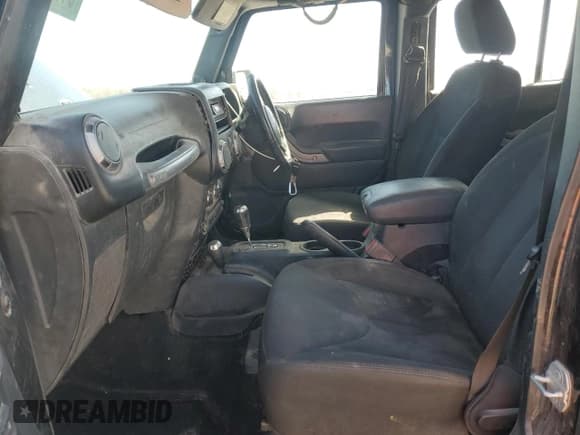 ✅ 2014 Jeep Wrangler Unlimited Sport RHD • VIN: 1C4BJWKG2EL158624 • Lot: 51057295. Listed on Copart with 186,392 mi. Free auction sales archive from the USA and detailed vehicle history report at DreamBid. Image 7.