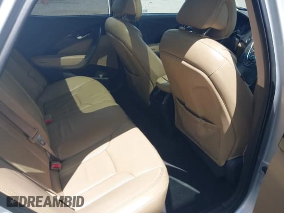 ✅ 2013 Hyundai Azera • VIN: KMHFH4JGXDA329113 • Lot: 42291091. Listed on IAAI with 152,147 mi. Free auction sales archive from the USA and detailed vehicle history report at DreamBid. Image 8.