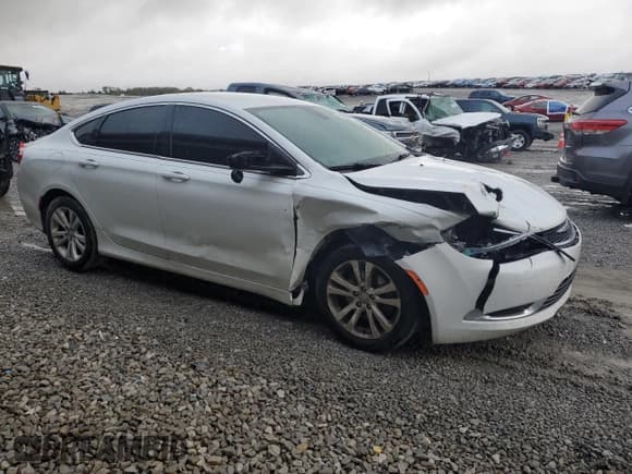 ✅ 2015 Chrysler 200 Limited • VIN: 1C3CCCABXFN599611 • Lot: 90377655. Listed on Copart with 306,632 mi. Free auction sales archive from the USA and detailed vehicle history report at DreamBid. Image 4.