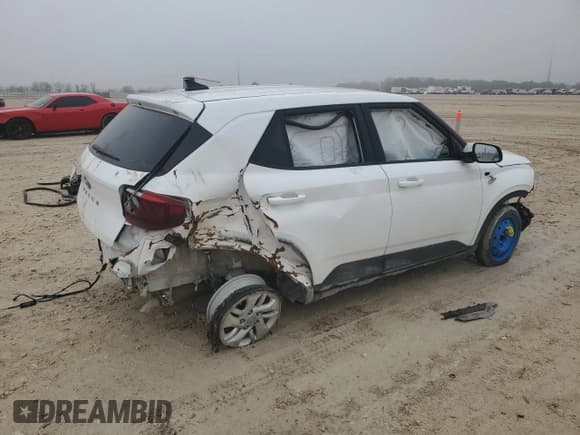 ✅ 2021 Hyundai Venue SE • VIN: KMHRB8A36MU076373 • Lot: 43205055. Listed on Copart with Not provided. Free auction sales archive from the USA and detailed vehicle history report at DreamBid. Image 3.