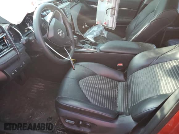 2020 Toyota Camry Hybrid SE с VIN 4T1G31AK1LU013053, выставлен на аукционе Copart как лот 71467965 с пробегом 99 725 миль миль и На запчасти • Non repairable. История ставок и продаж доступна на DreamBid. Изображение 7.