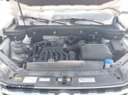 ✅ 2019 Volkswagen Atlas SEL • VIN: 1V2ER2CAXKC601394 • Lot: 42802095. Wystawiony na IAAI z przebiegiem 77 498 mil. Bezpłatny archiwum sprzedaży aukcyjnych z USA i szczegółowy raport historii pojazdu na DreamBid. Zdjęcie 10.