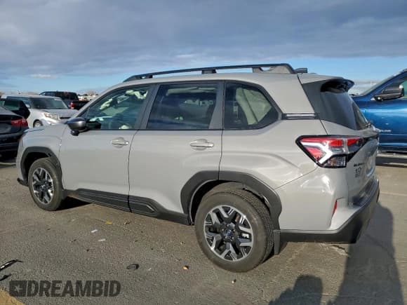 ✅ 2025 Subaru Forester Premium • VIN: JF2SLDDC0SH452516 • Lot: 95001925. Listed on Copart with 14,200 mi. Free auction sales archive from the USA and detailed vehicle history report at DreamBid. Image 2.